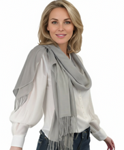 Laden Sie das Bild in den Galerie-Viewer, (dunkelgrau / hellgrau) 30% Kaschmir Damen Schal Stola Herbst Winter 185x65 Fransen Kaschmirschal Pashmina Wollschal Damenschal (Kopie)