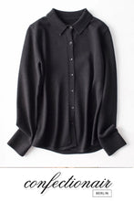 Laden Sie das Bild in den Galerie-Viewer, 10% Kaschmir Polokragen Strickjacke Cardigan - Confectionair Berlin