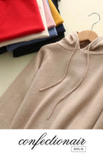 Laden Sie das Bild in den Galerie-Viewer, 10% Kaschmir Hoodie Kapuzenpullover - Confectionair Berlin