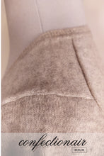 Laden Sie das Bild in den Galerie-Viewer, 100% Kaschmir Pullover Classica "Made in Italy" V-Neck Damen Cashmere