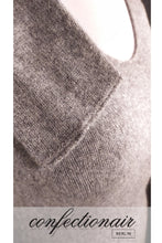 Laden Sie das Bild in den Galerie-Viewer, 100% Kaschmir Pullover Senza "Made in Italy" bündchenlos Damen Cashmere
