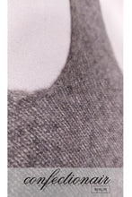 Laden Sie das Bild in den Galerie-Viewer, 100% Kaschmir Pullover Senza "Made in Italy" bündchenlos Damen Cashmere