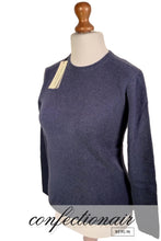 Laden Sie das Bild in den Galerie-Viewer, 100% Kaschmir Pullover Damen blau "Made in Italy" Cashmere - Confectionair Berlin