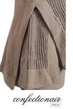 Laden Sie das Bild in den Galerie-Viewer, 100% Kaschmir Damen Pullover grau/hellbraun Dina Kuschel-Comfort Cashmere