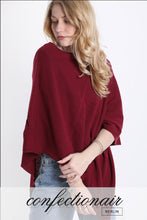 Laden Sie das Bild in den Galerie-Viewer, 10% Kaschmir 35% Wolle Poncho Cape "Made in Italy" Bordeaux Rot Confectionair
