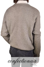 Laden Sie das Bild in den Galerie-Viewer, 100% Kaschmir Pullover Herren braun +Farben "Made in Italy" - Confectionair Berlin