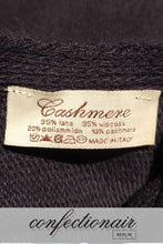 Laden Sie das Bild in den Galerie-Viewer, 10% Kaschmir 35% Wolle Poncho Cape &quot;Made in Italy&quot; Khaki Confectionair
